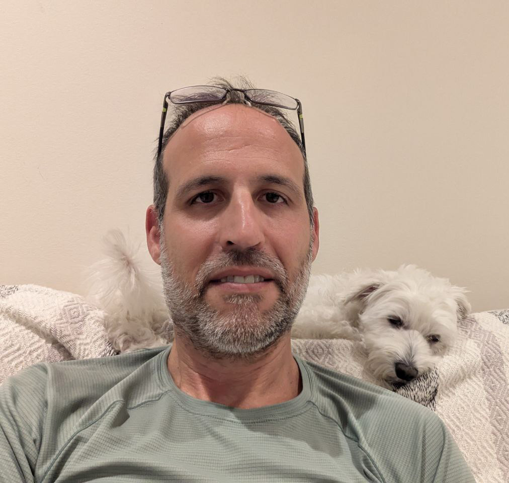 Dr. Sagi Denenberg